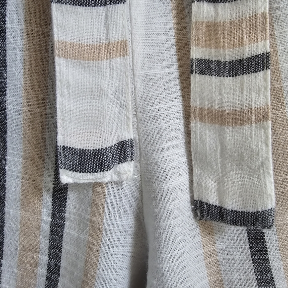 🌷Striped linen look paper bag pants. - Picture 7 of 8